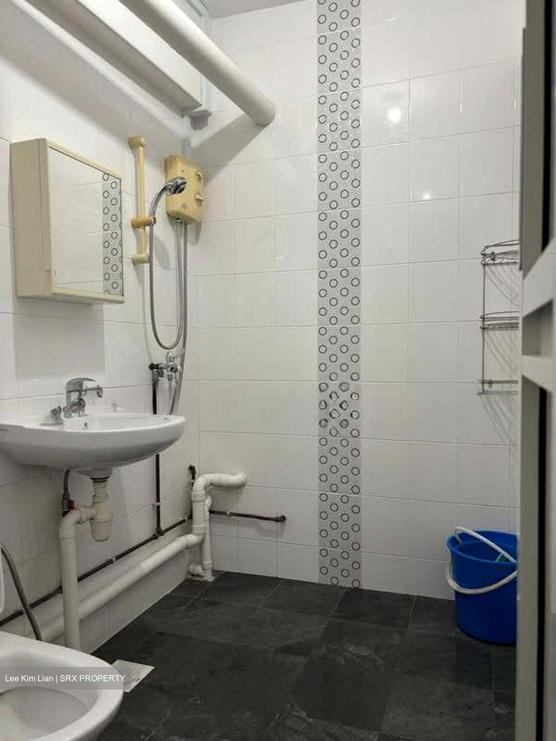 Blk 514 Jurong West Street 52 (Jurong West), HDB Executive #574124911